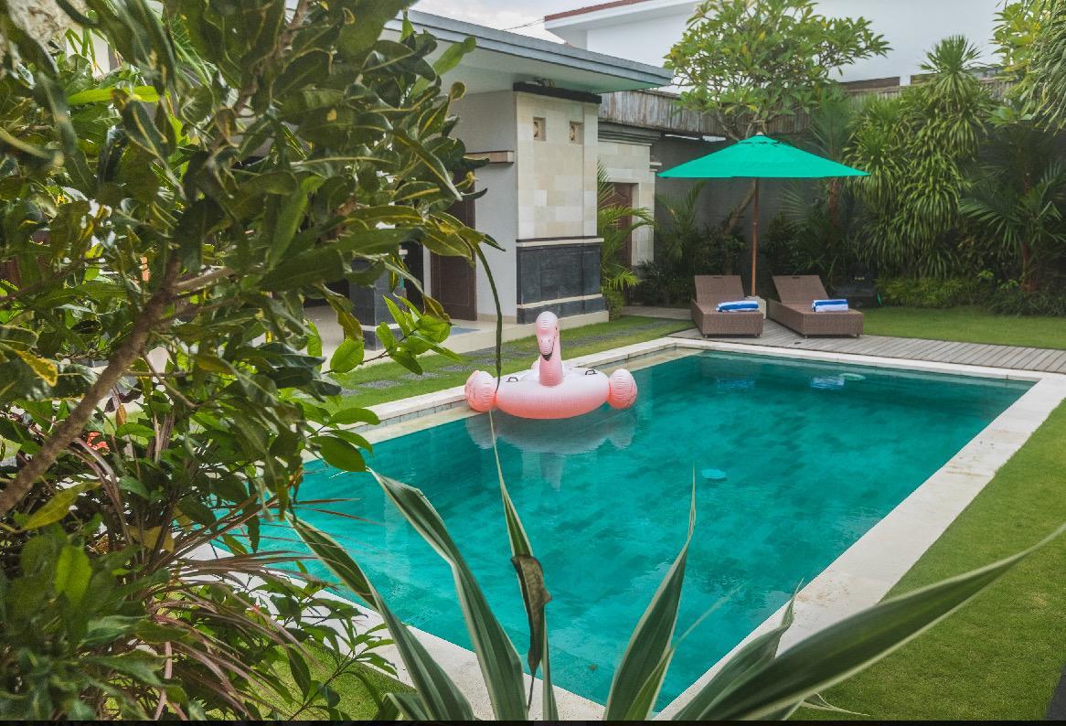 Big Brother Villa Seminyak  Ngoại thất bức ảnh